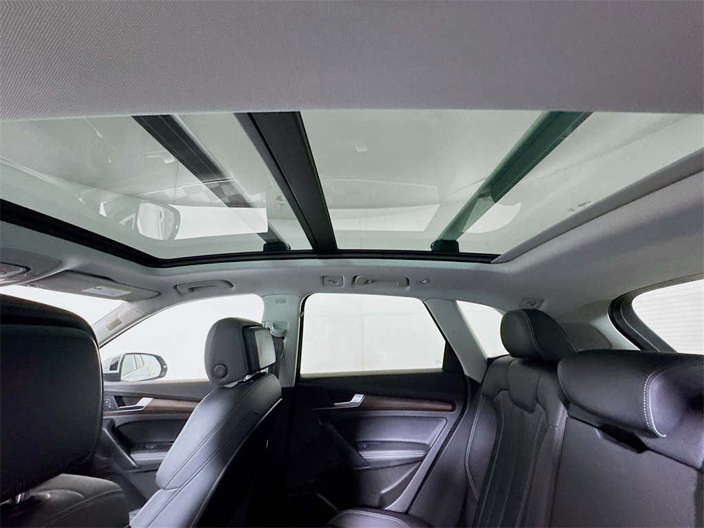 2024 Audi Q5 45 S line Premium Plus photo 17