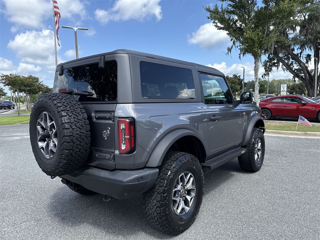 2022 Ford Bronco Badlands photo 3