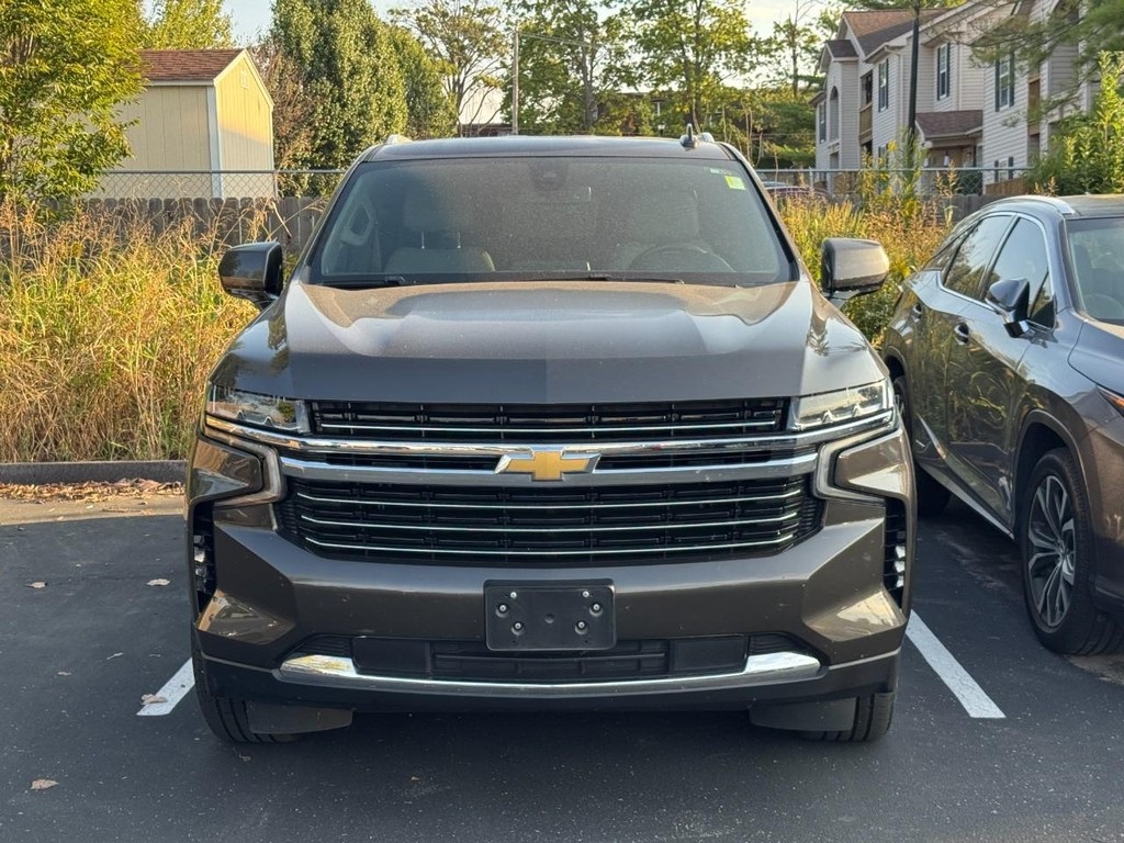 2021 Chevrolet Tahoe LT photo 2
