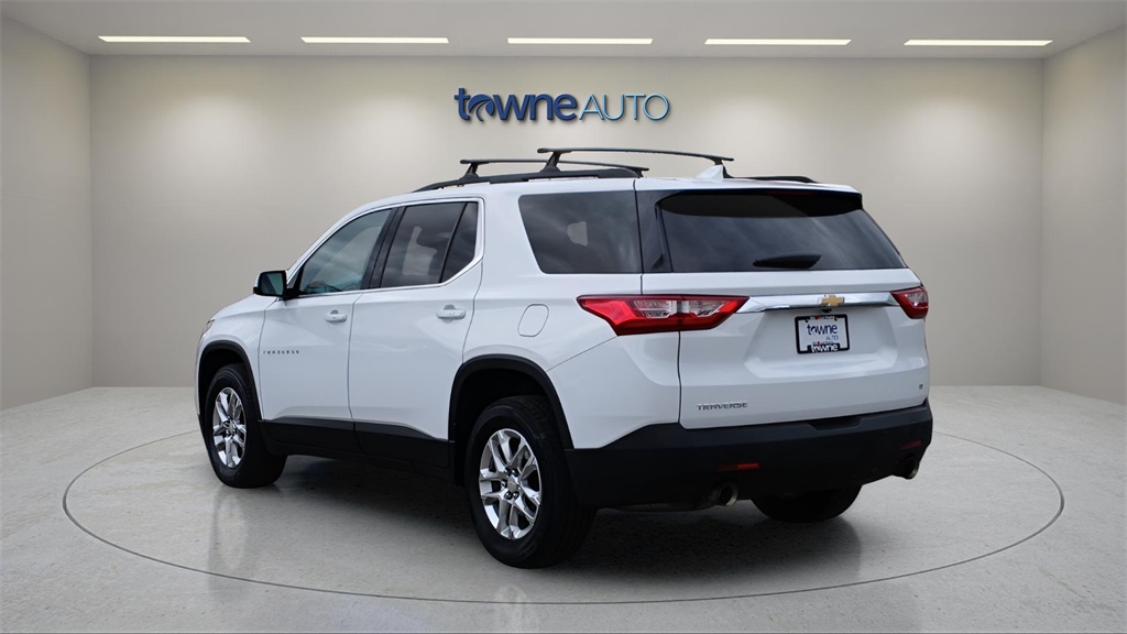 2020 Chevrolet Traverse photo 3