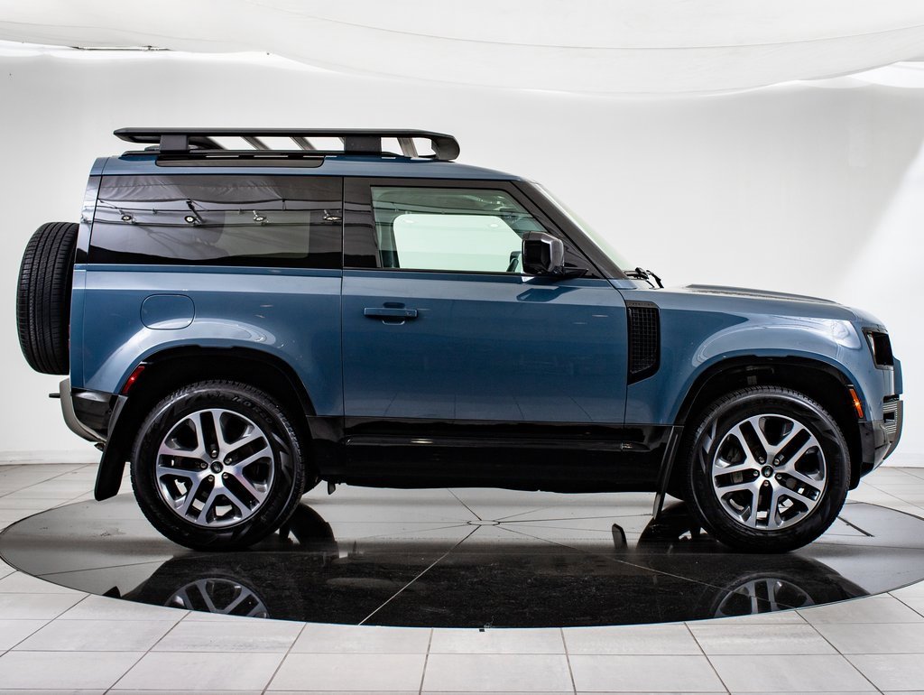 2022 Land Rover Defender 90 X-Dynamic S photo 10