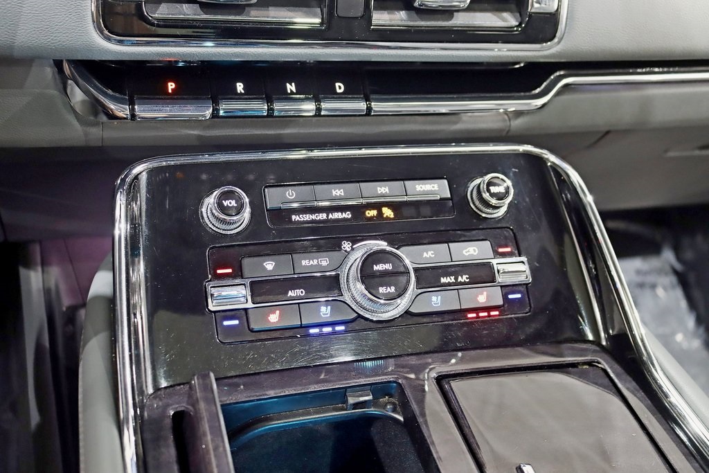 2019 Lincoln Navigator Reserve photo 22