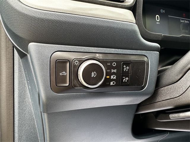 2025 Ford Maverick photo 17