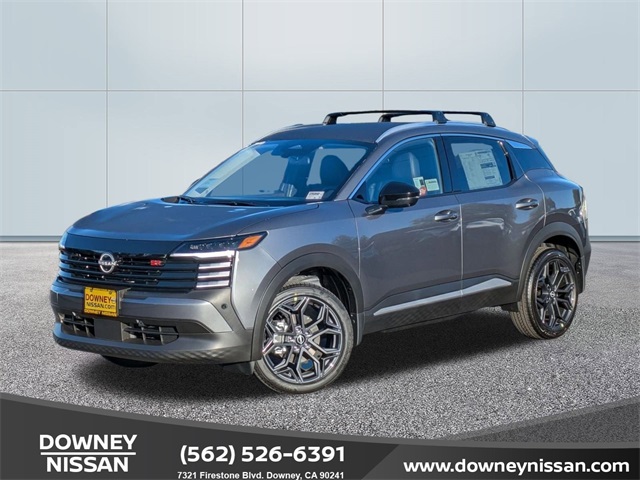 2026 Nissan KICKS SR's photo