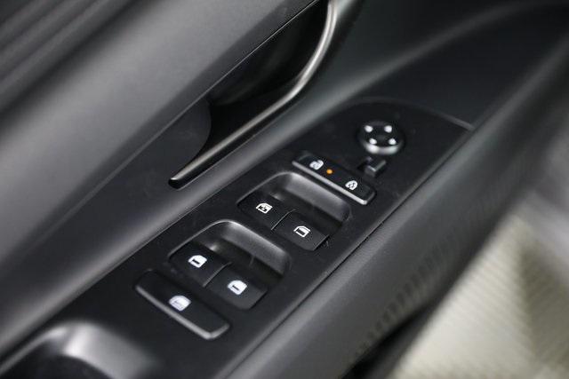 2025 Hyundai Elantra Hybrid SEL Sport photo 12