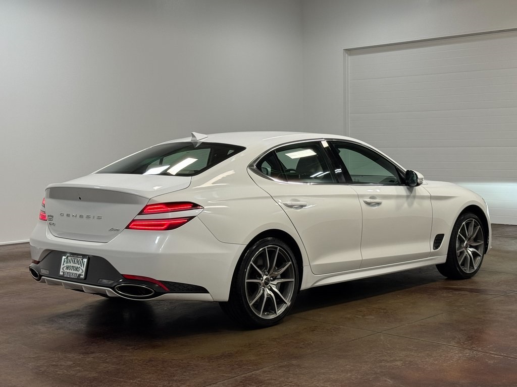 2025 Genesis G70 2.5T photo 3