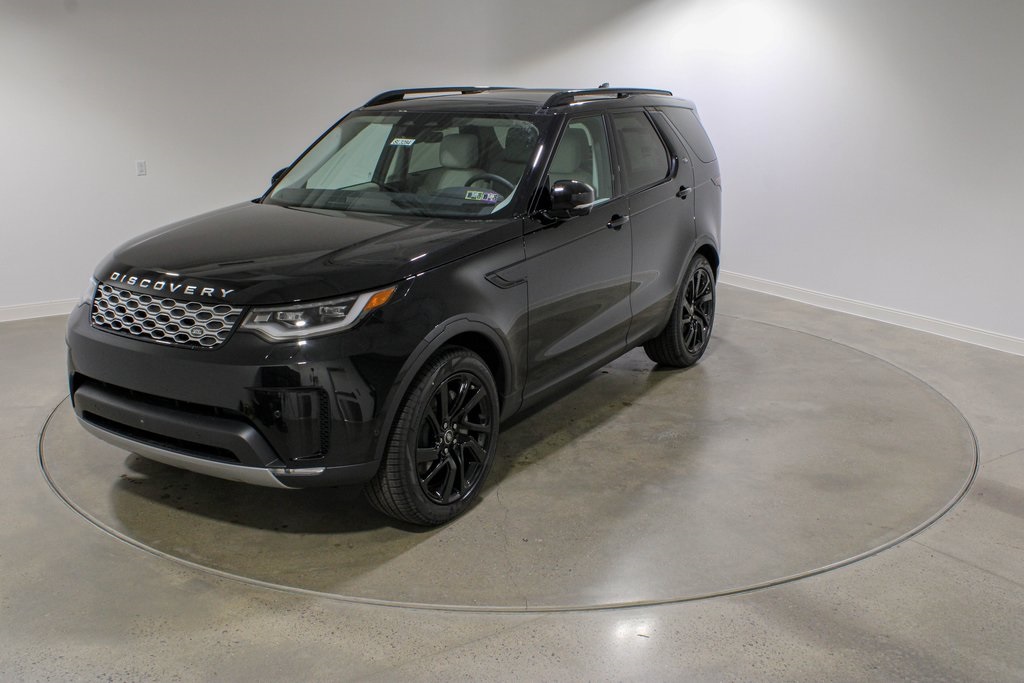 2025 Land Rover Discovery S's photo