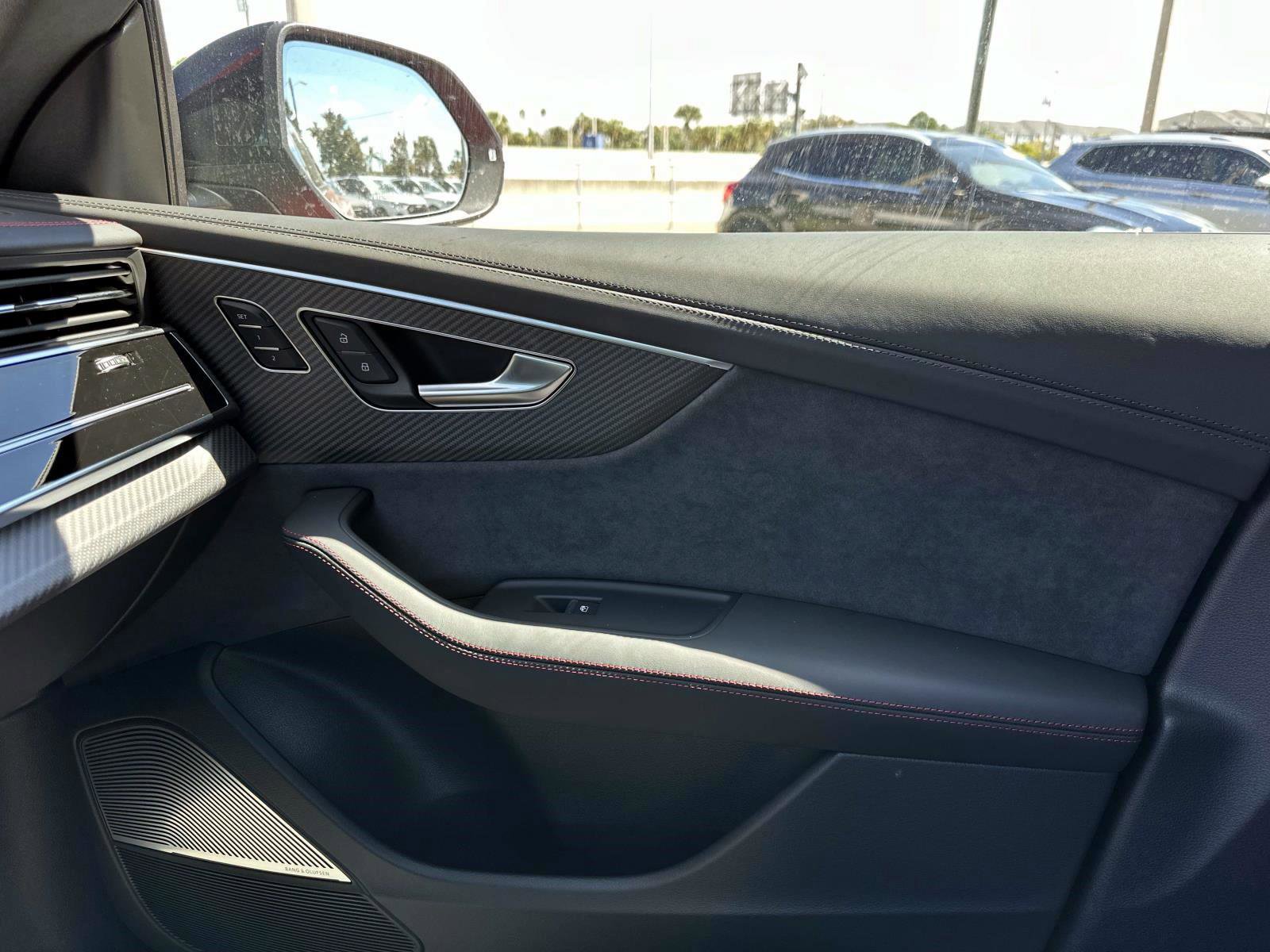 2026 Audi SQ8 Prestige photo 20