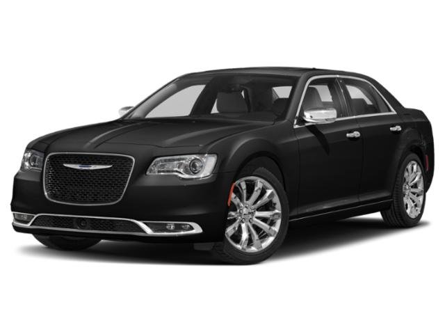 2018 Chrysler 300 Touring's photo