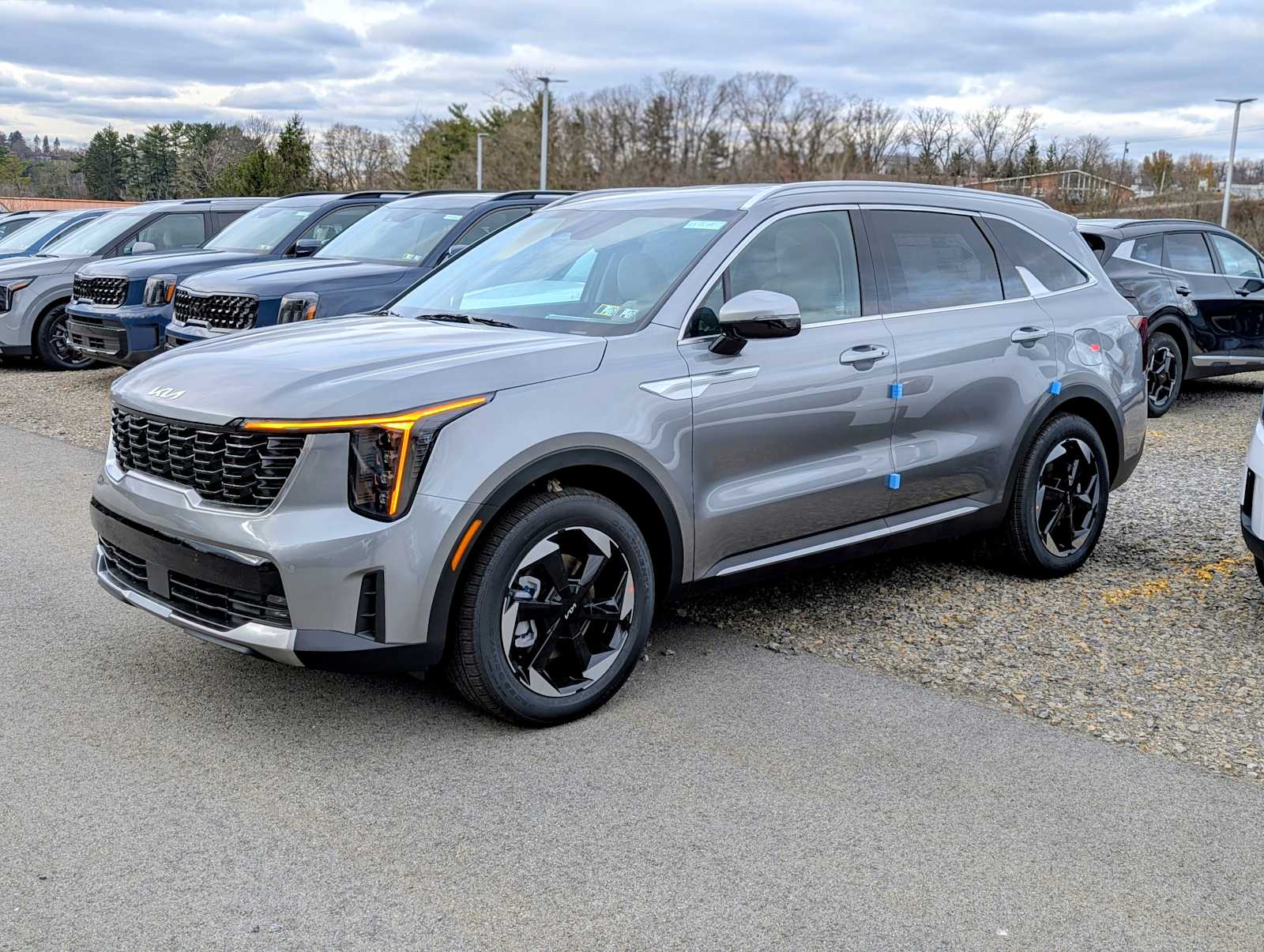 2026 Kia Sorento EX Hybrid's photo