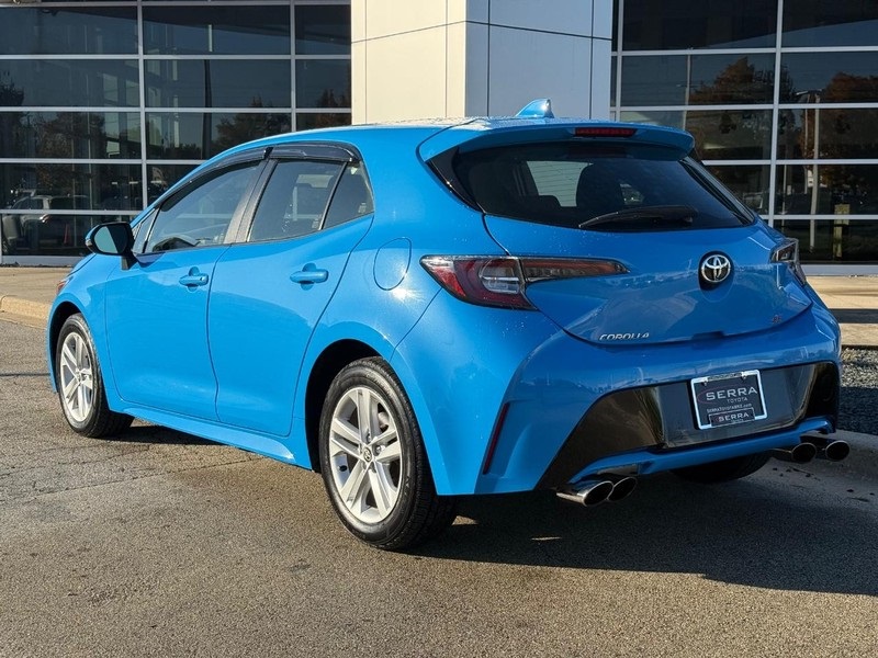 2021 Toyota Corolla SE photo 3
