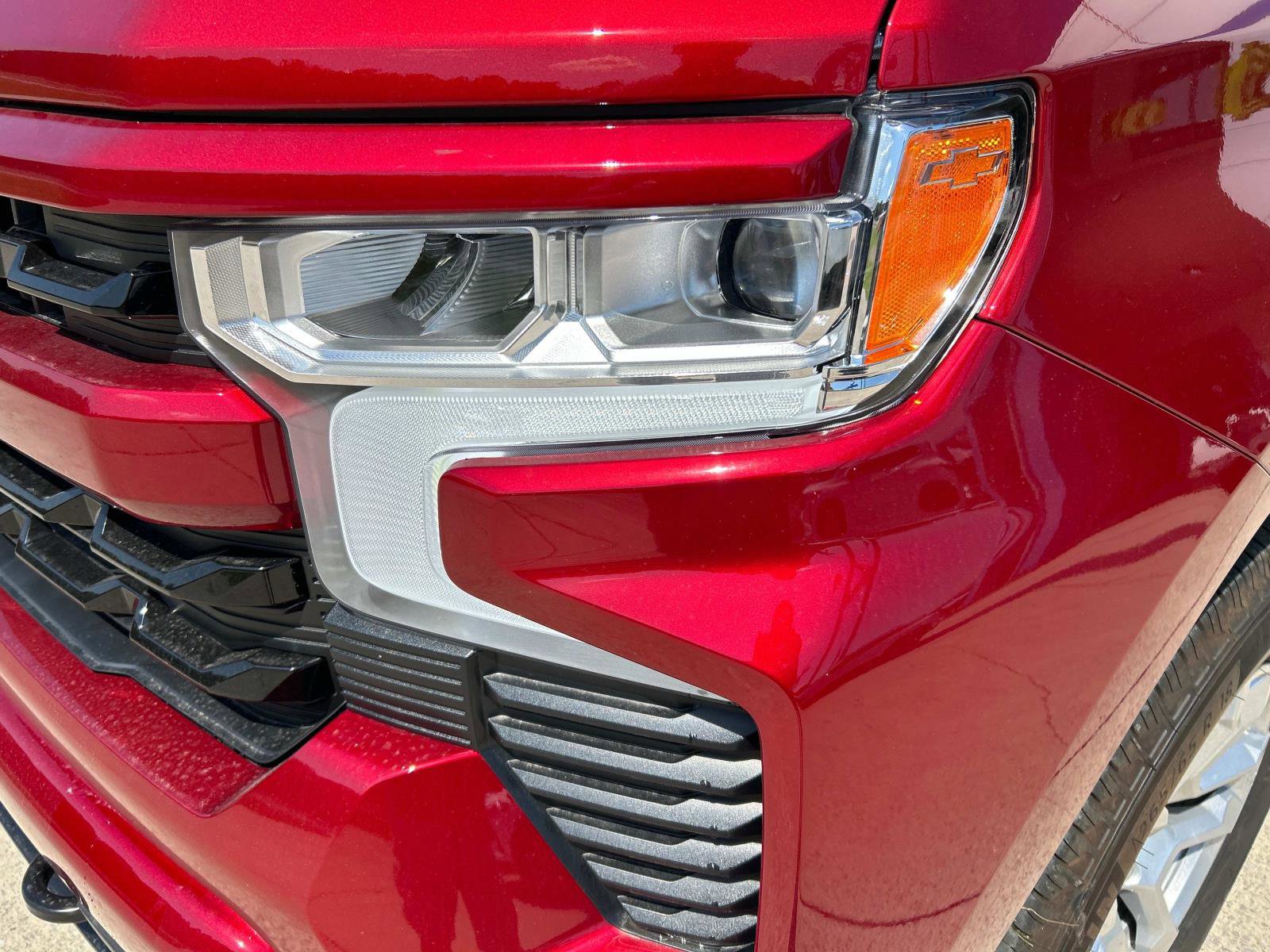 2025 Chevrolet Silverado 1500 RST photo 10