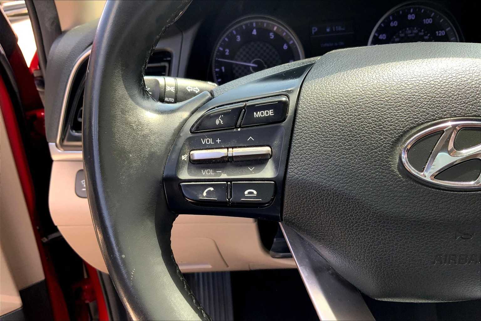 2019 Hyundai Elantra SEL Value Edition Limited photo 22