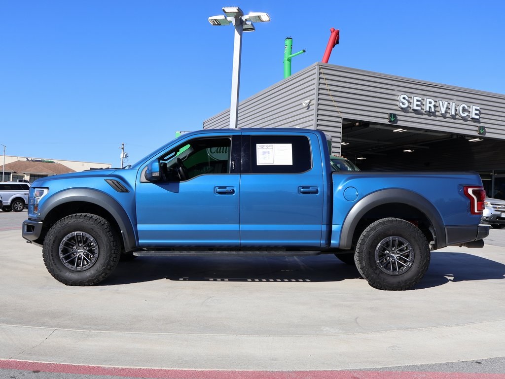 2019 Ford F-150 Raptor photo 2