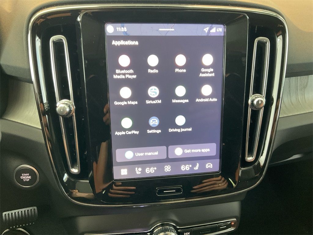 2026 Volvo XC40 AWD Plus photo 19