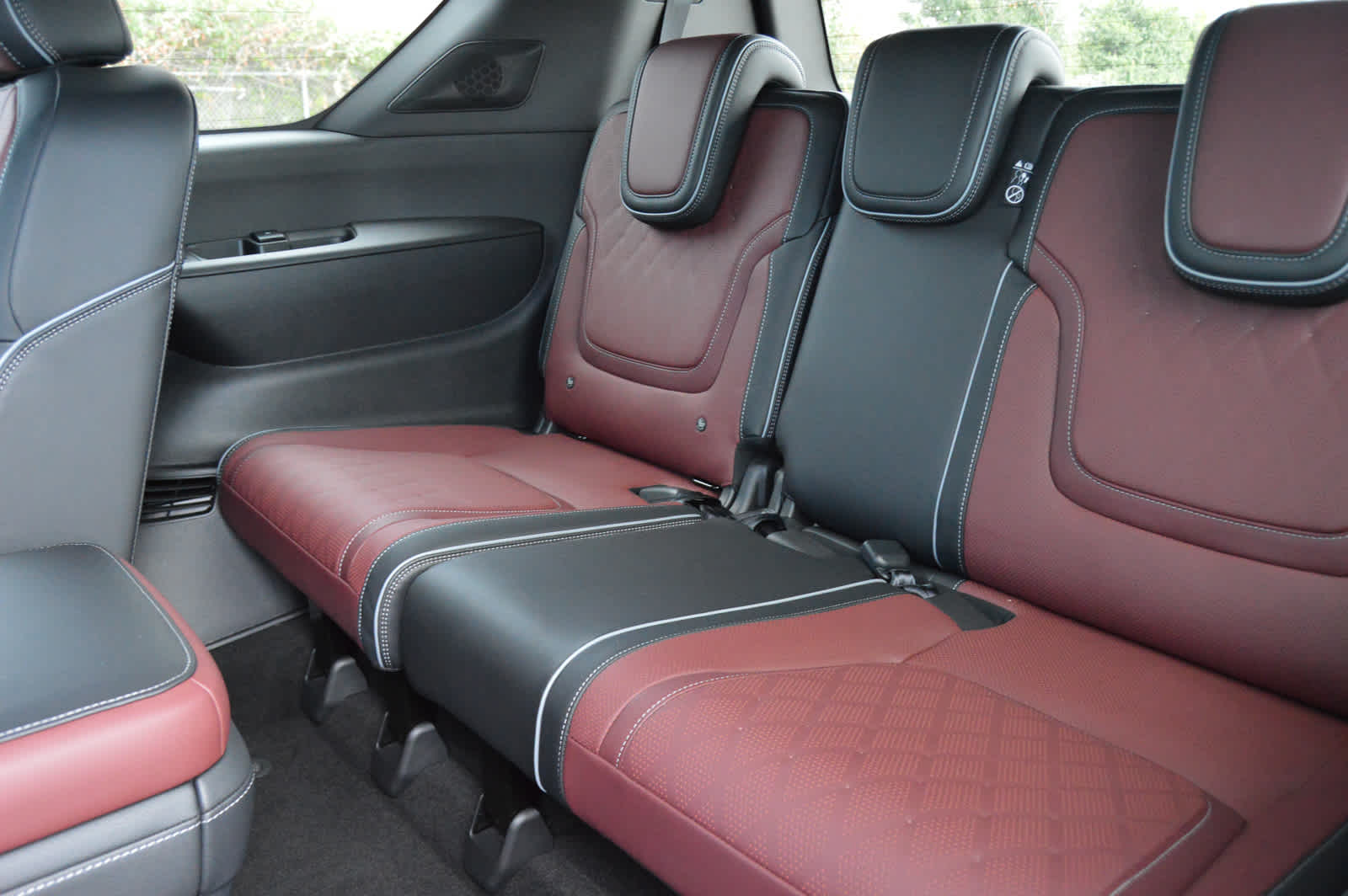 2025 Infiniti QX80 photo 22