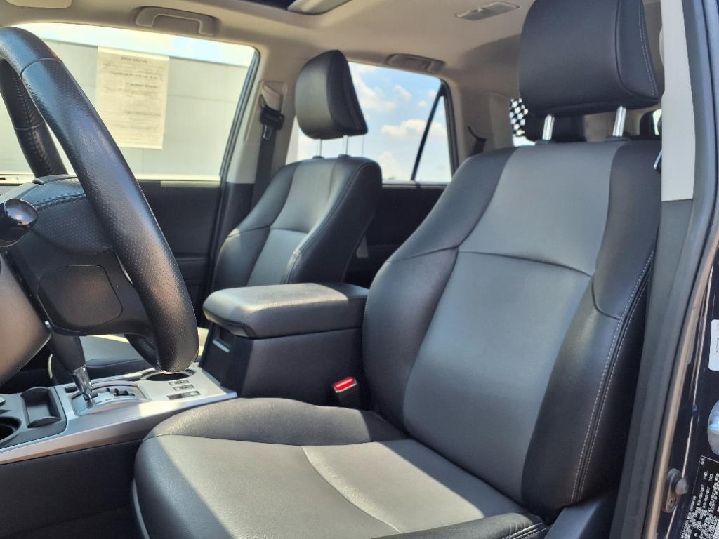 2021 Toyota 4Runner SR5 Premium photo 6