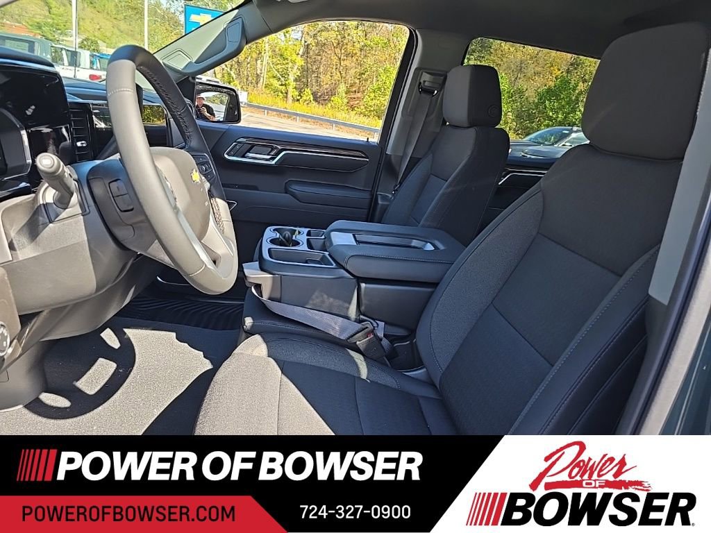 2026 Chevrolet Silverado 1500 LT photo 4