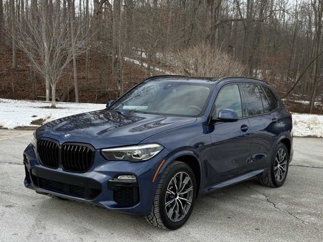 2021 BMW X5 40i's photo