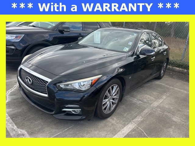 2015 INFINITI Q50 Premium's photo