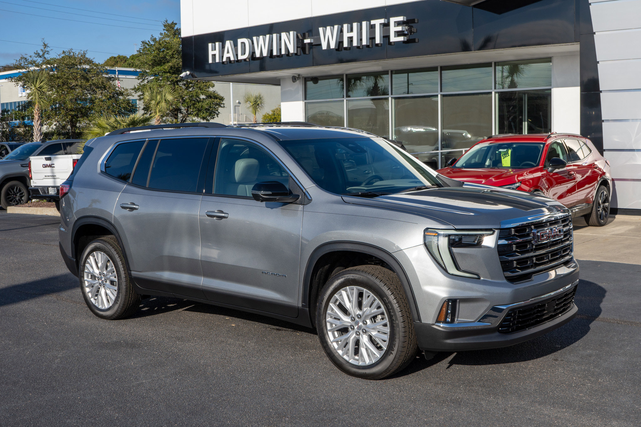 2026 GMC Acadia Elevation's photo