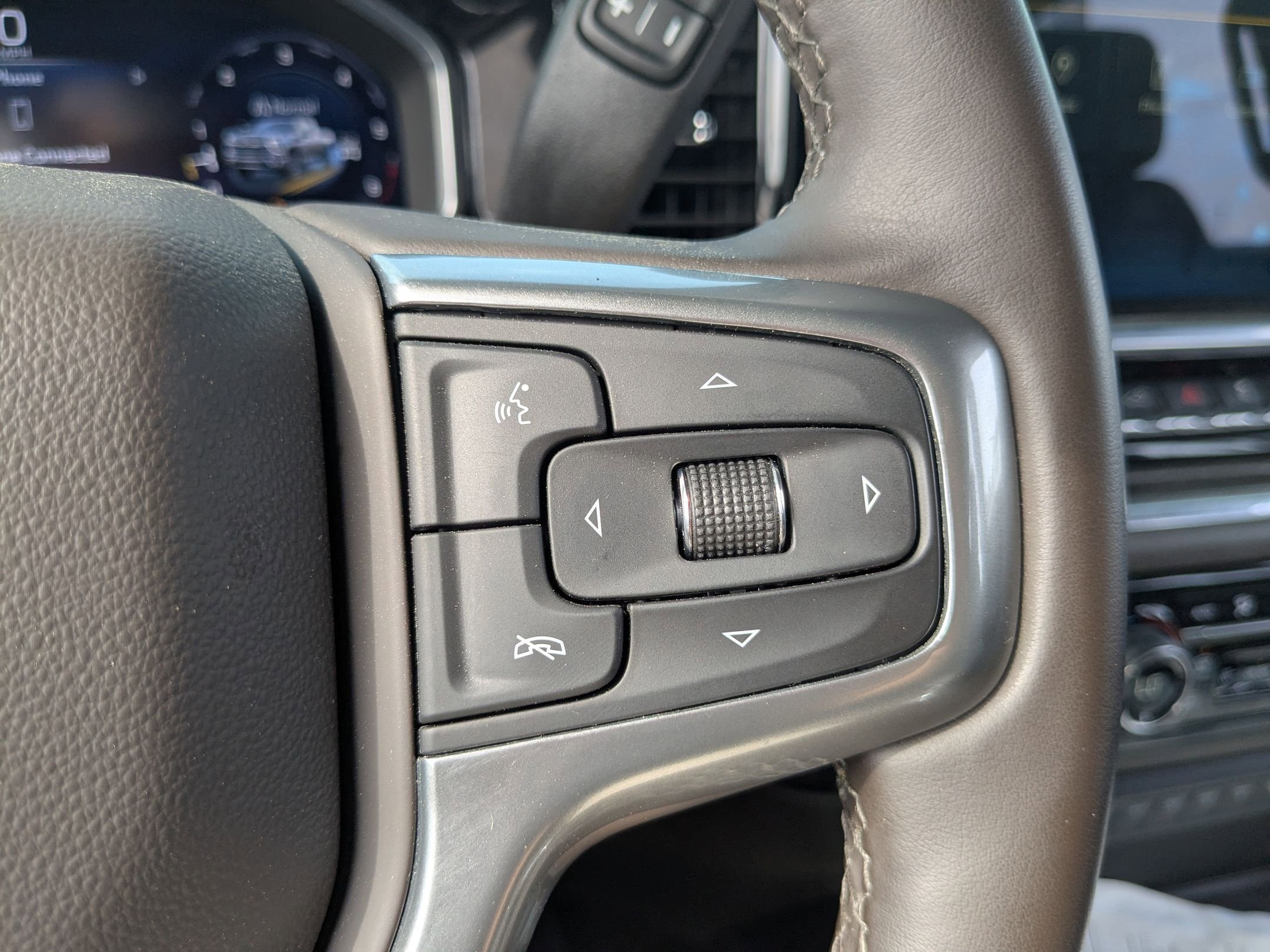 2024 Chevrolet Silverado 2500HD LTZ photo 18