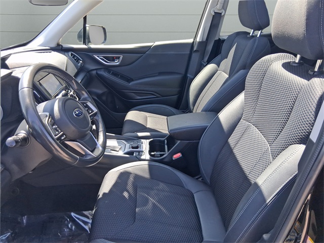 2022 Subaru Forester Premium photo 10