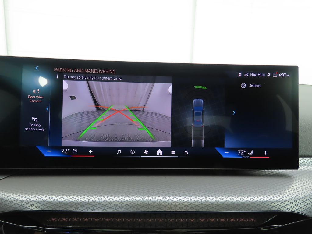 2025 Bmw 330i photo 16
