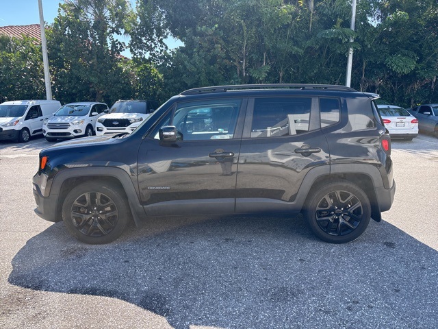 2018 Jeep Renegade Latitude North Edition photo 2
