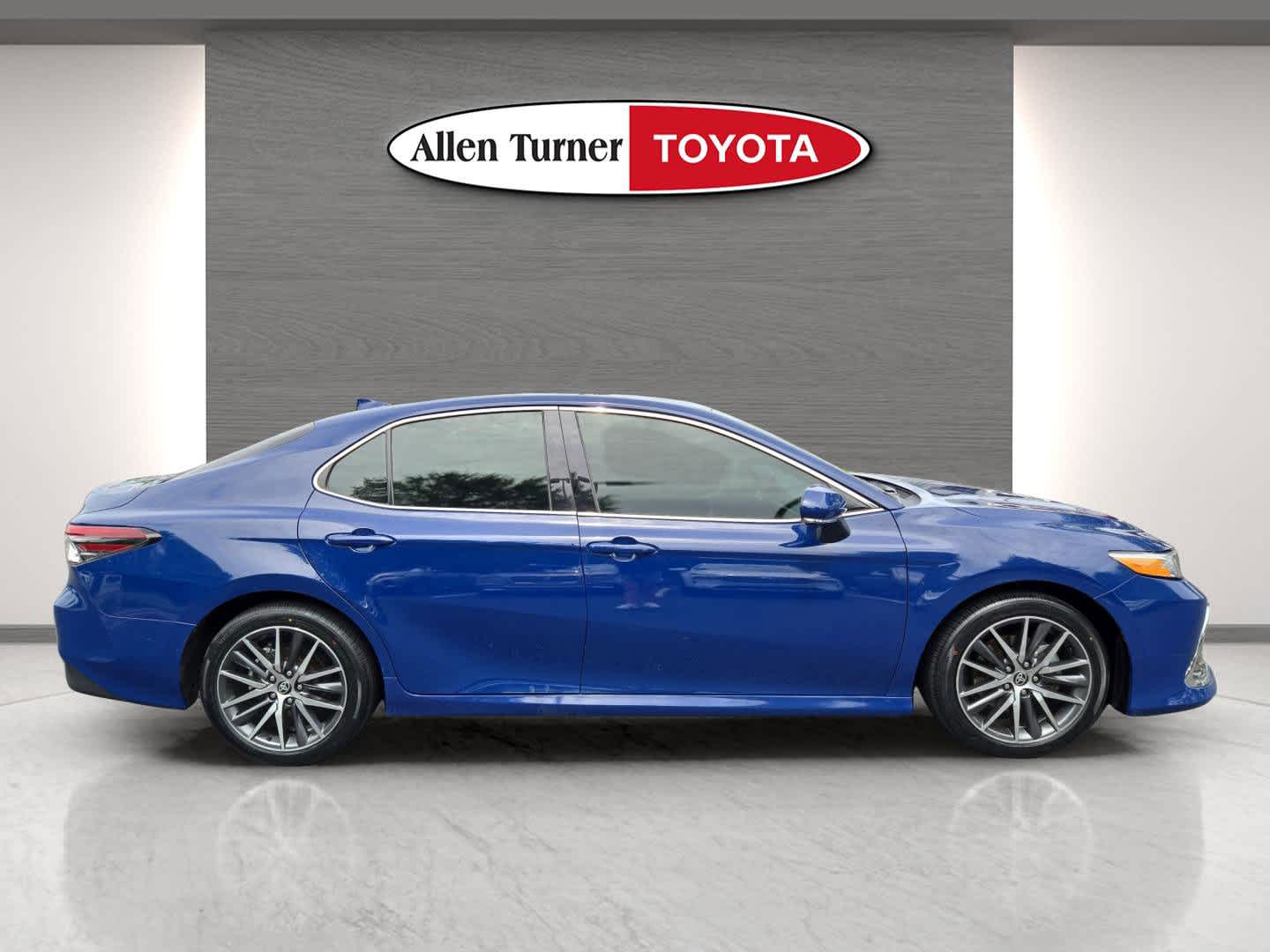 2024 Toyota Camry XLE photo 5