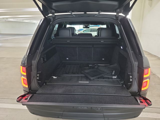 2019 Land Rover Range Rover HSE photo 30