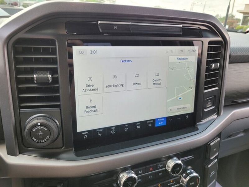 2025 Ford F-150 XLT photo 16