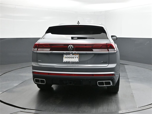 2024 Volkswagen Atlas Cross Sport SEL Premium R-Line photo 11