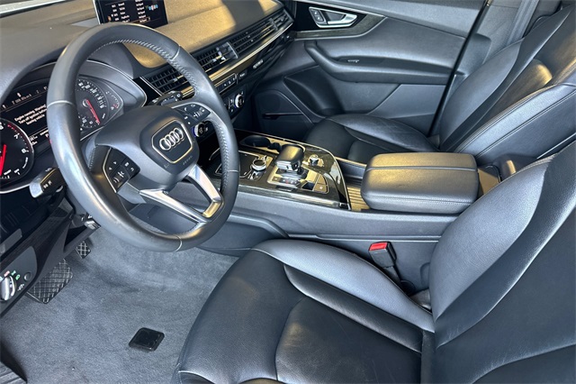 2018 Audi Q7 3.0T Premium Plus photo 9