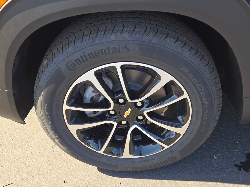 2026 Chevrolet Trailblazer LT photo 4