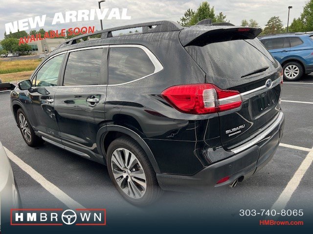 2022 Subaru Ascent Touring photo 2