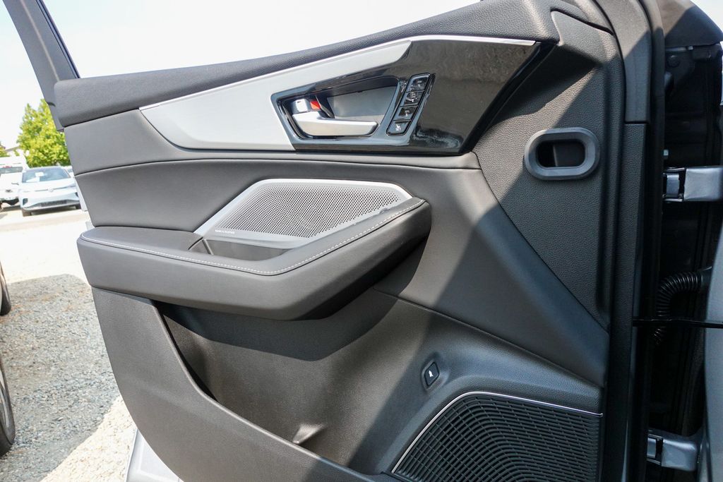 2026 Acura MDX Technology photo 14