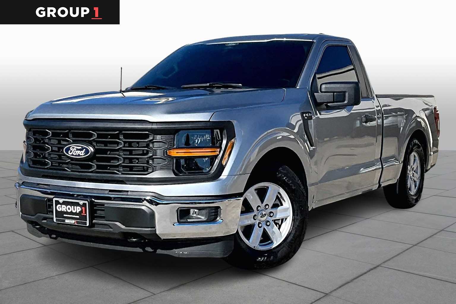 2025 Ford F-150 XL's photo