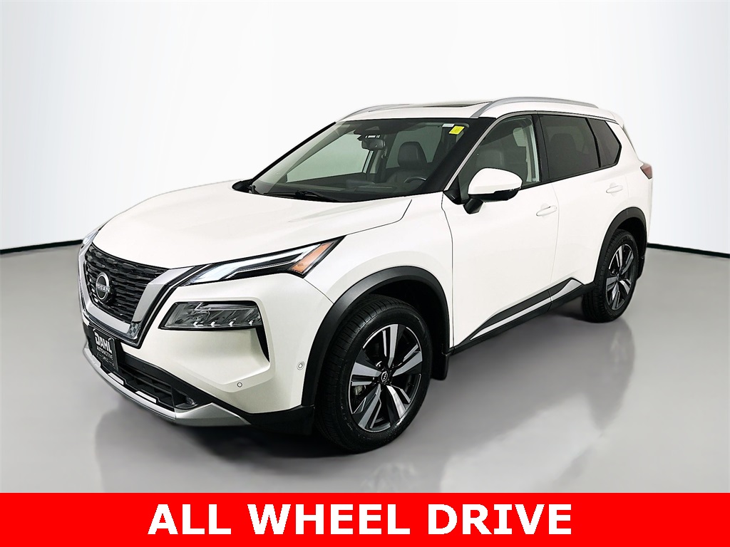 2022 Nissan Rogue Platinum photo 4