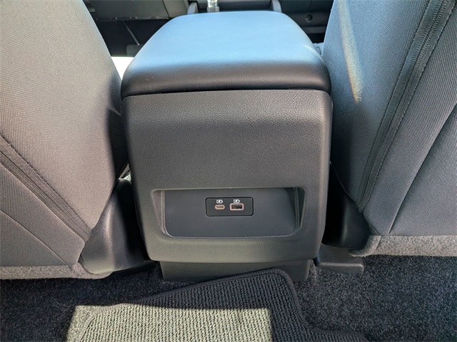 2025 Nissan Frontier S photo 22