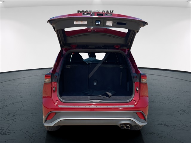 2024 Toyota Highlander XSE photo 13
