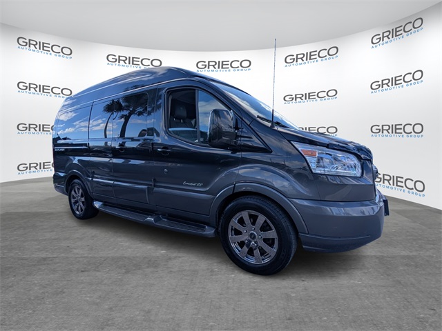 2015 Ford Transit Base's photo