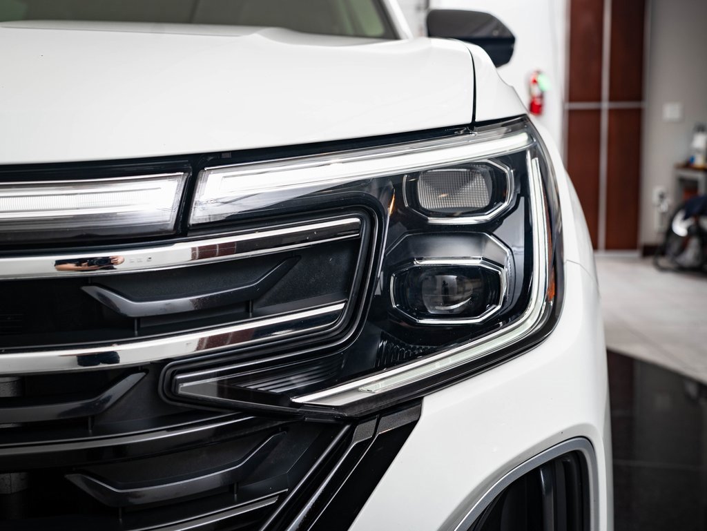 2025 Volkswagen Atlas Peak Edition SE photo 14