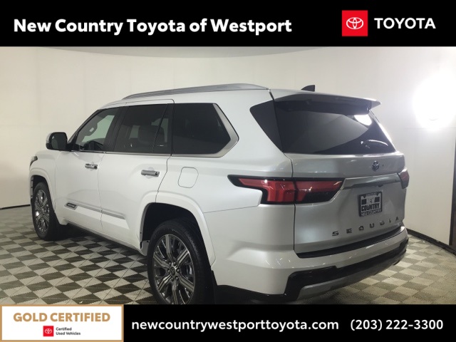 2024 Toyota Sequoia Capstone photo 5