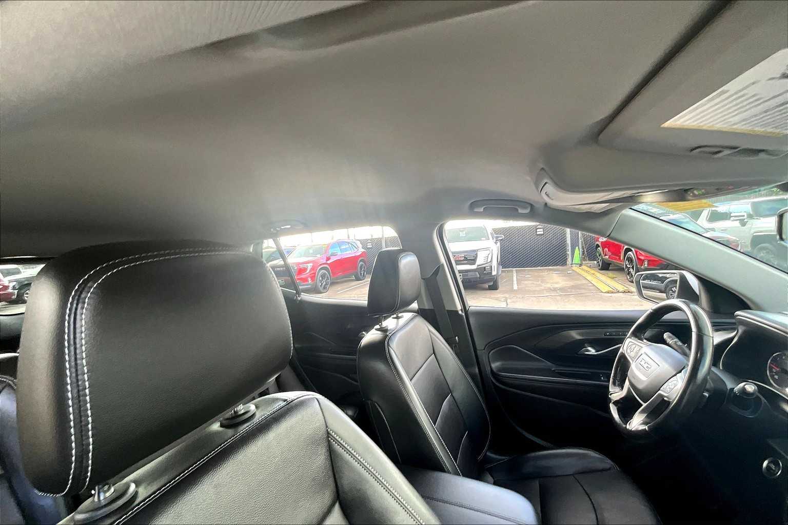 2022 Gmc Terrain SLT photo 12