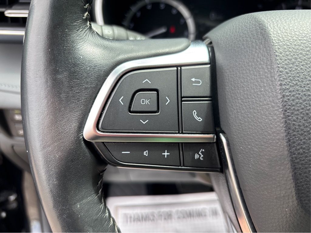 2021 Toyota Highlander XSE photo 23