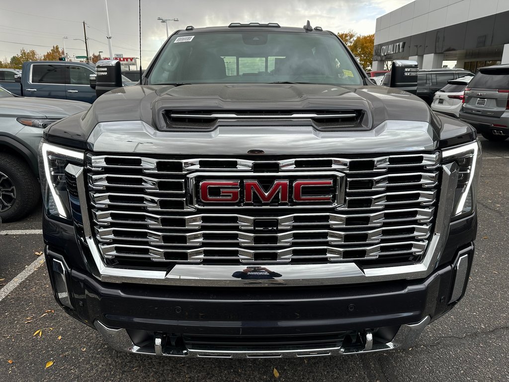 2026 Gmc Sierra 2500 HD Denali photo 2