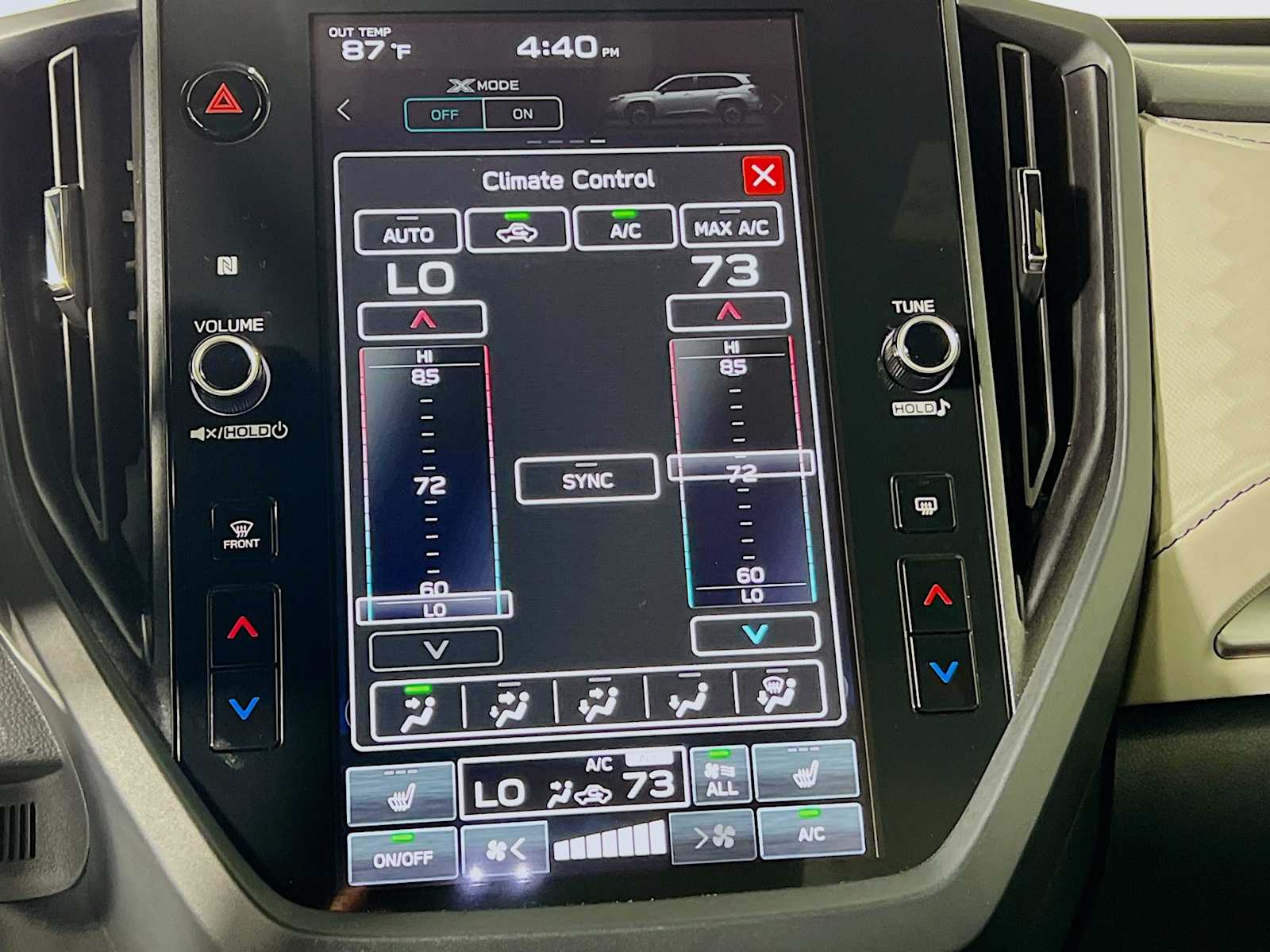 2025 Subaru Forester Premium Base photo 13