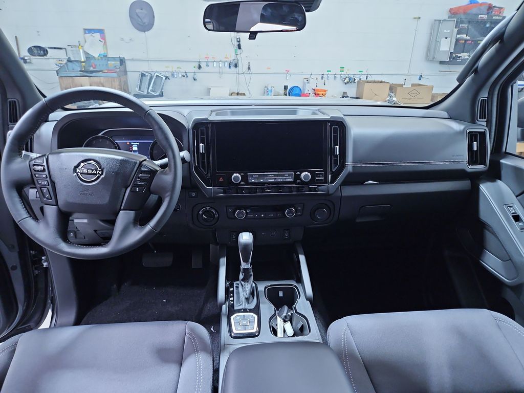 2026 Nissan Frontier SV photo 12