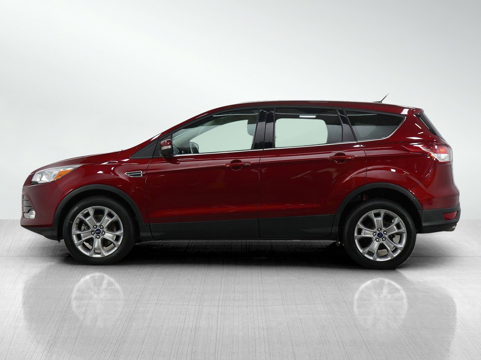 Used 2013 Ford Escape SEL with VIN 1FMCU9HX4DUD77870 for sale in Minneapolis, Minnesota